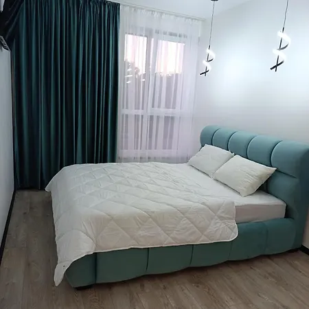 новобуд автовокзал стрийська арена King Cross *