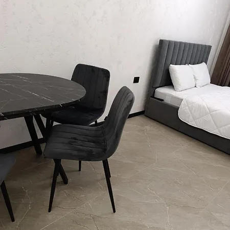 Hotel новобуд Lemberg